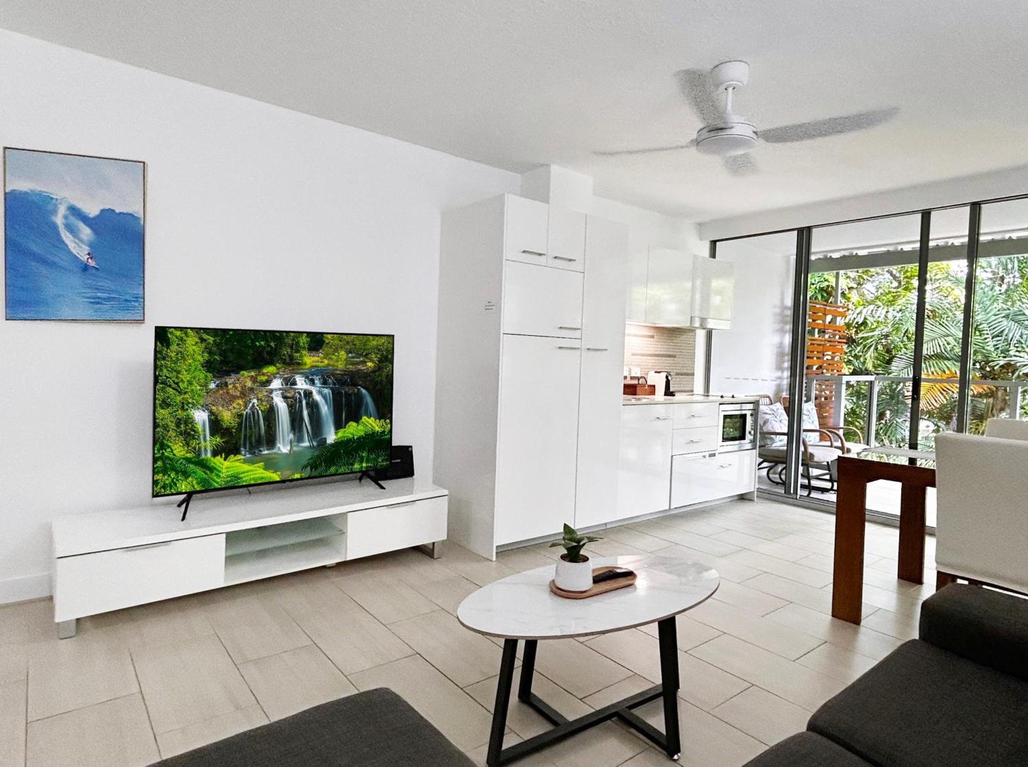 Palm Cove Beachside Apartments - Pool And Garden Views Extérieur photo